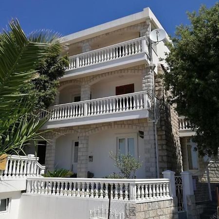 Apartmani Luksic Sutomore Buitenkant foto