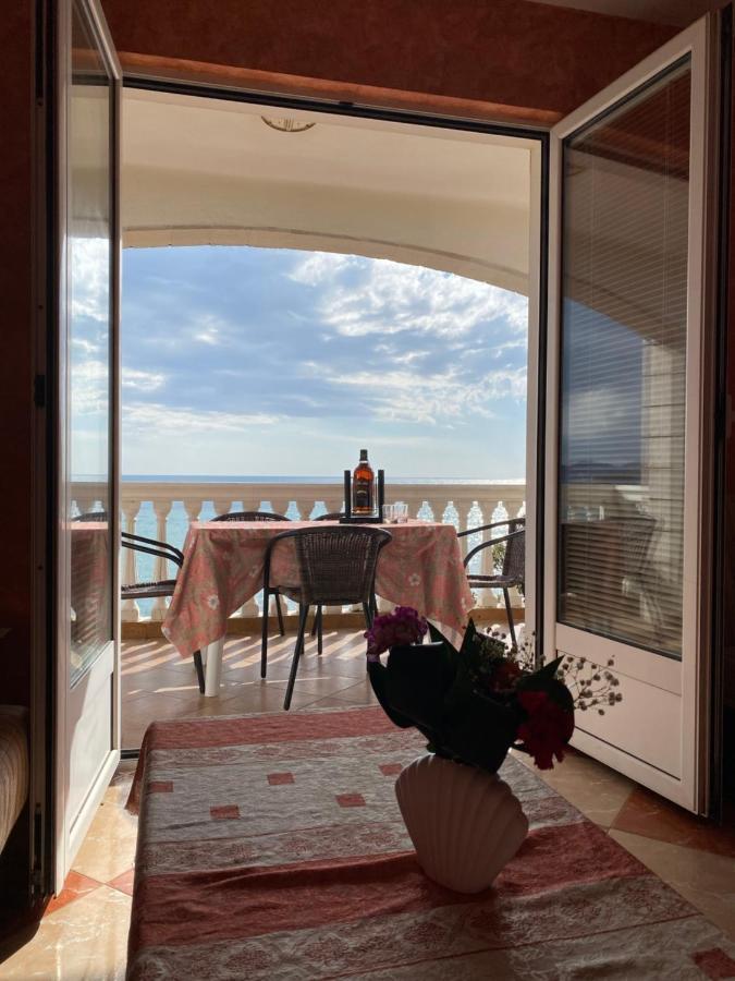 Apartmani Luksic Sutomore Buitenkant foto