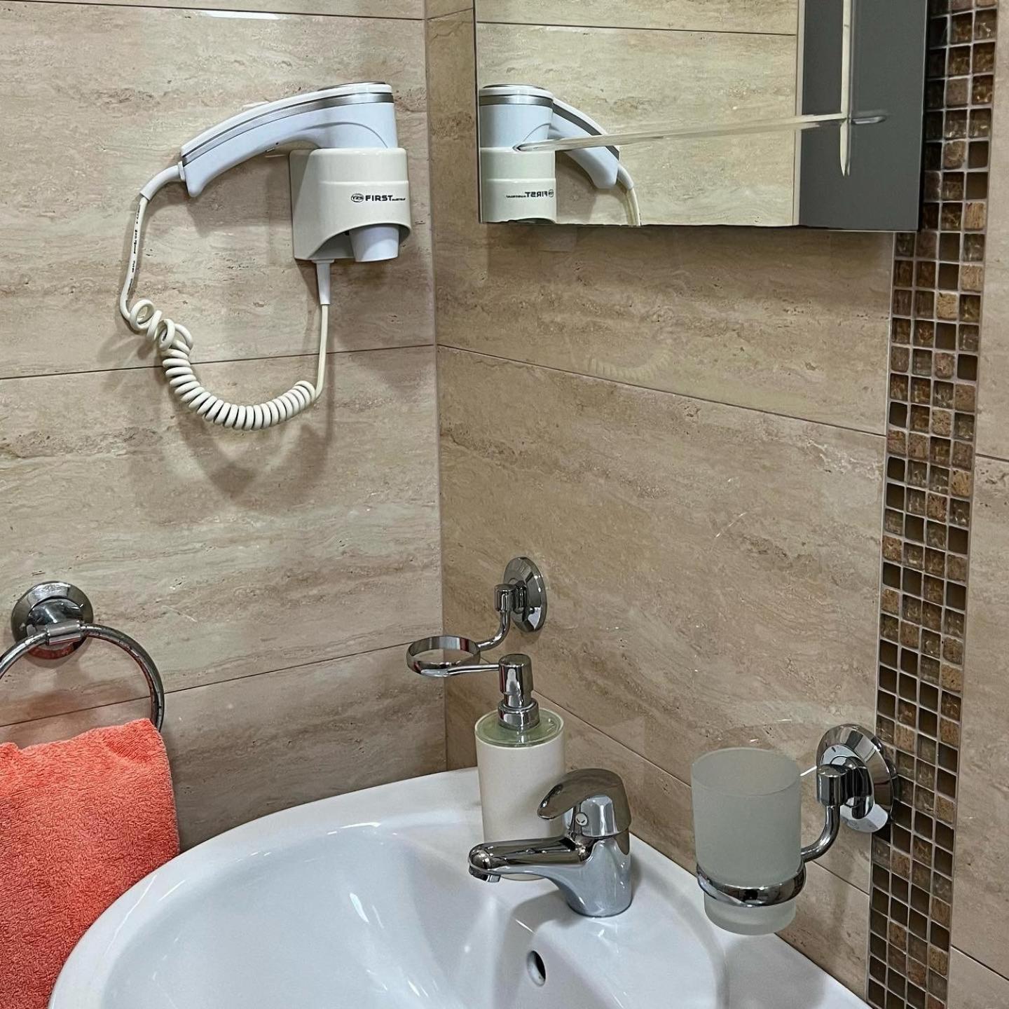 Apartmani Luksic Sutomore Buitenkant foto