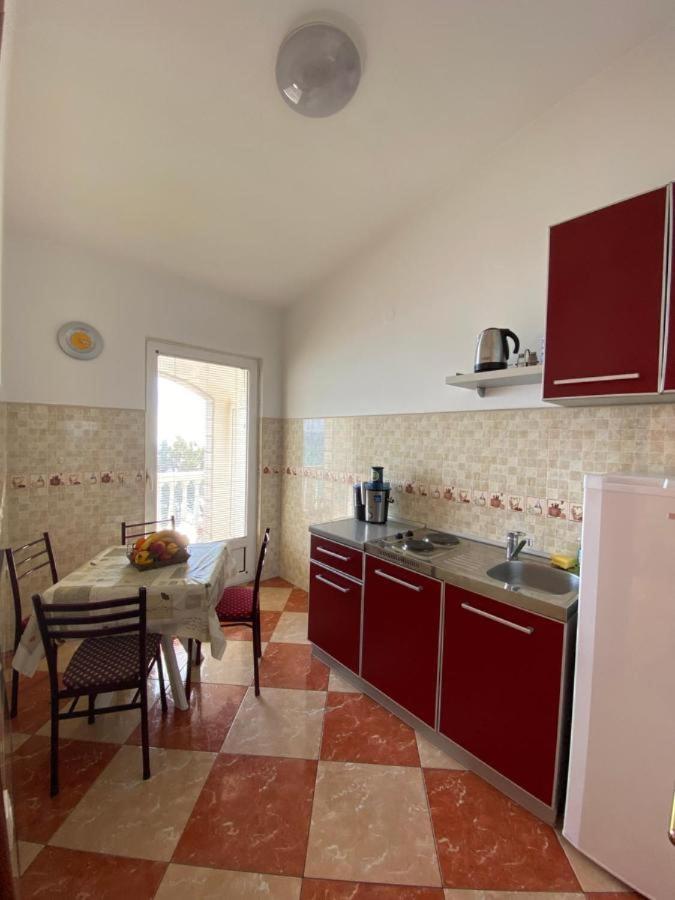Apartmani Luksic Sutomore Buitenkant foto