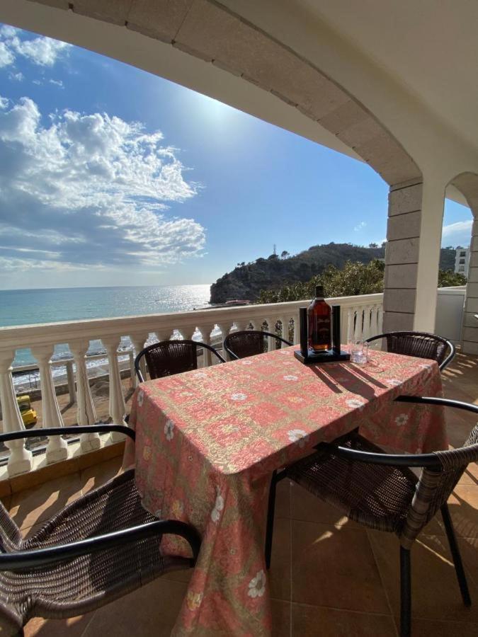 Apartmani Luksic Sutomore Buitenkant foto